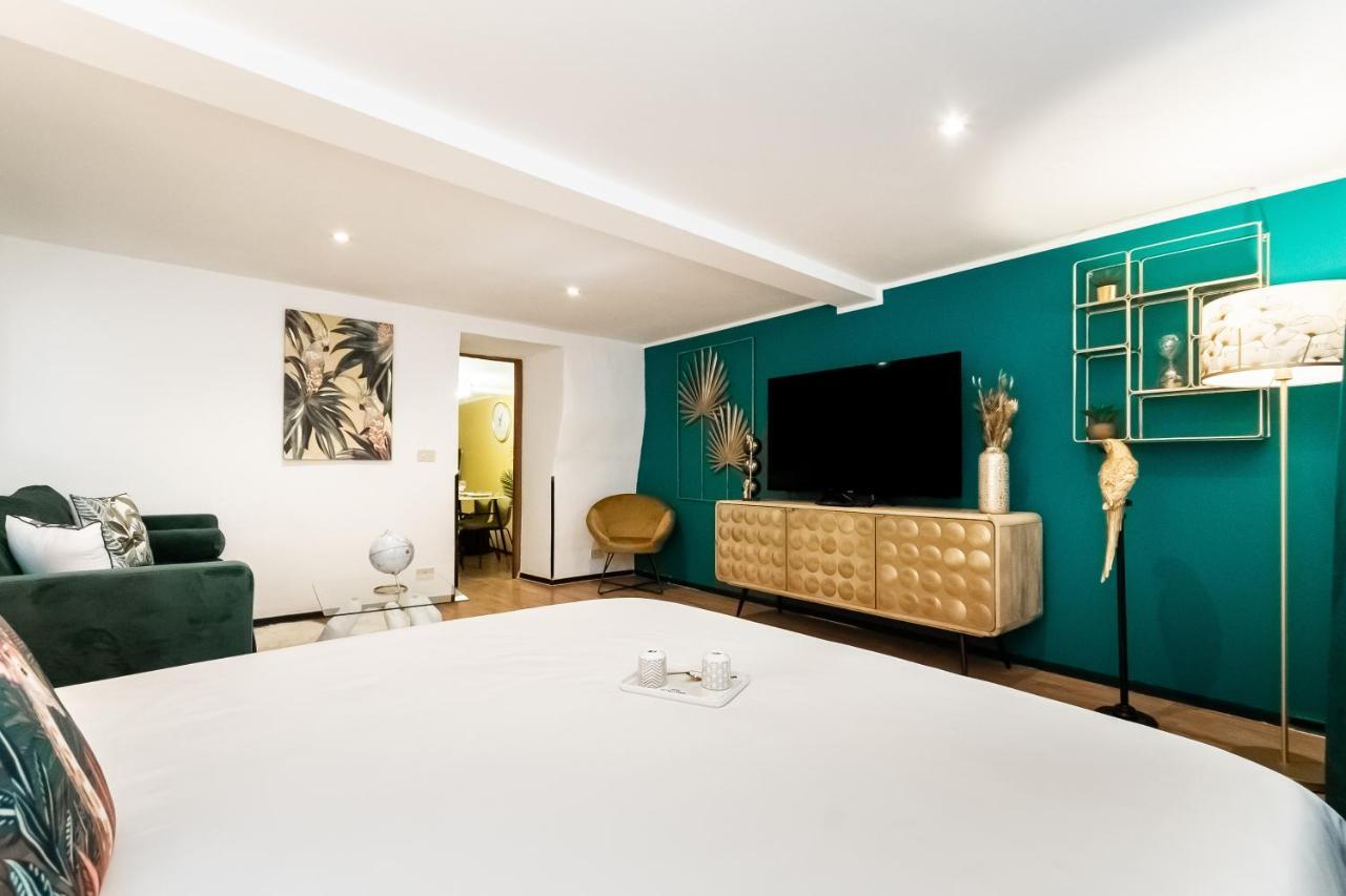 Pieno Centro - 5 Min Acquario Apartment Genoa