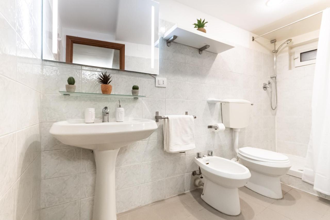Apartment Pieno Centro - 5 Min Acquario Genoa