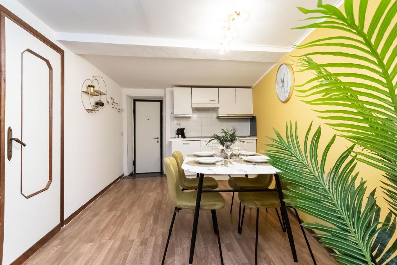 Apartment Pieno Centro - 5 Min Acquario